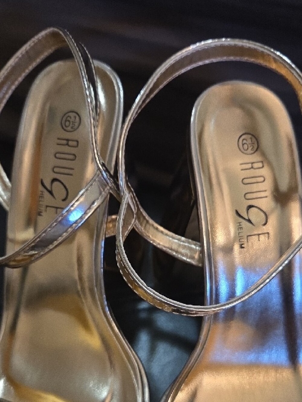 Metallic Gold Platform Block Heel Sandals - Women Sz 6.5 NIB - Picture 9 of 12